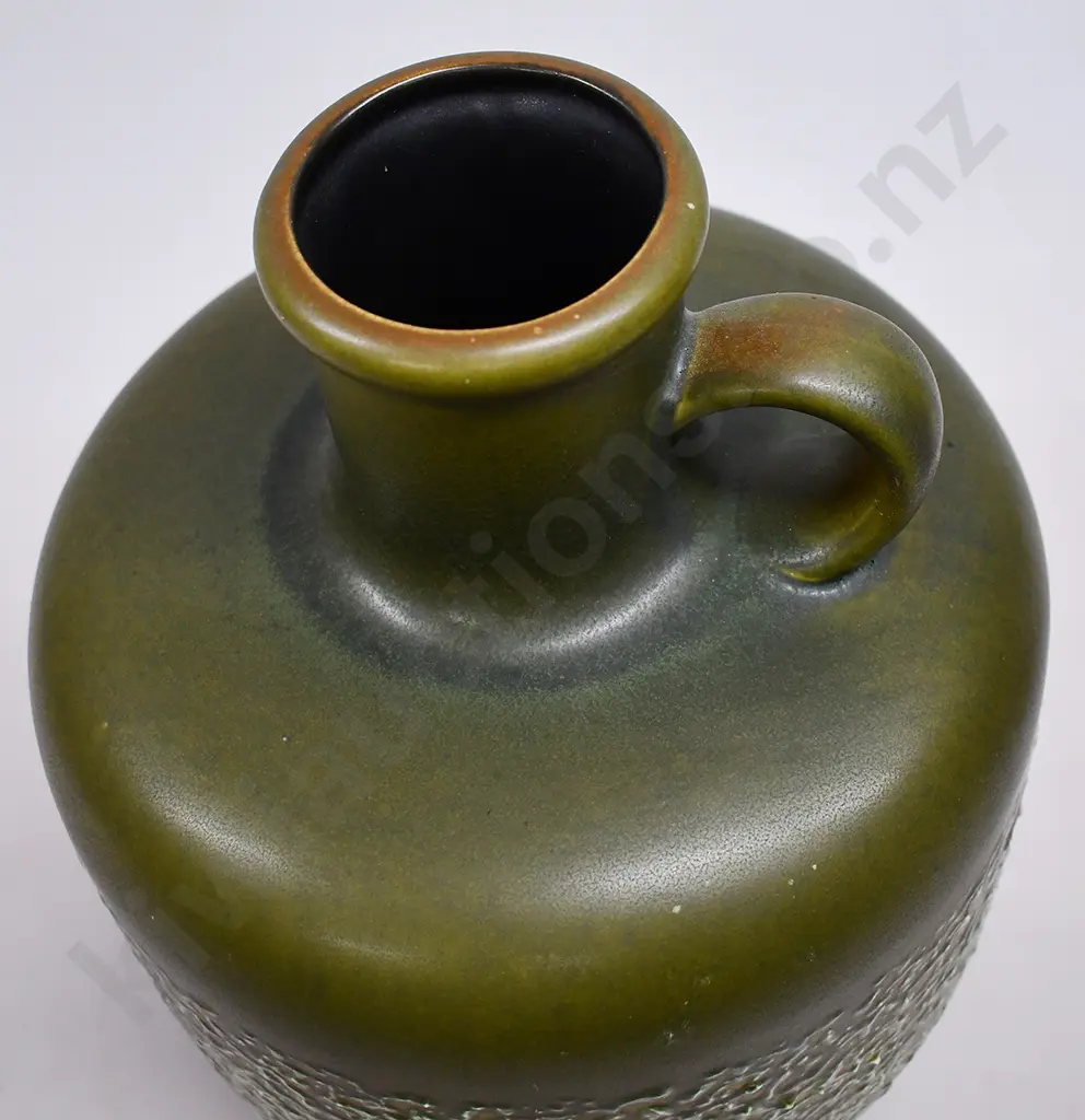 WEST GERMAN POTTERY VASE Image 1++