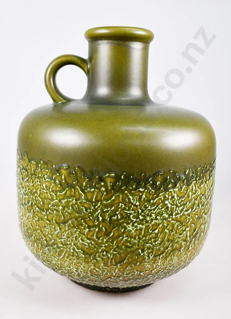 WEST GERMAN POTTERY VASE Image 1++