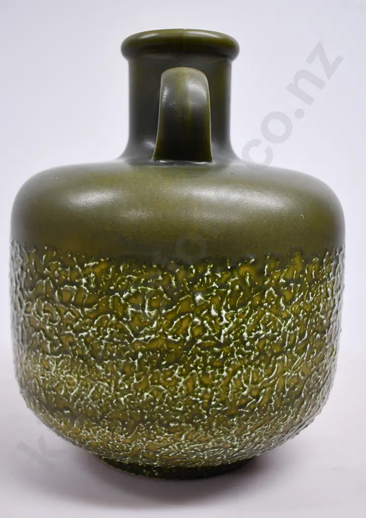 WEST GERMAN POTTERY VASE Image 1++
