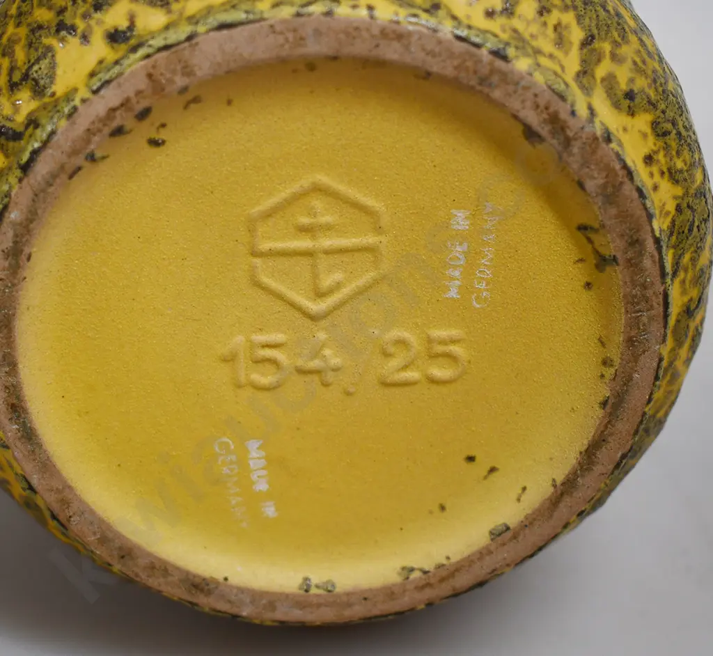 WEST GERMAN POTTERY VASES Image 1++