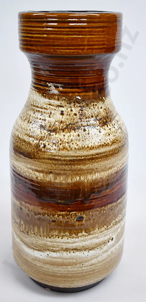 WEST GERMAN POTTERY VASE Image 1++