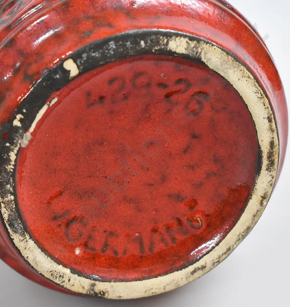 WEST GERMAN POTTERY VASE Image 1++