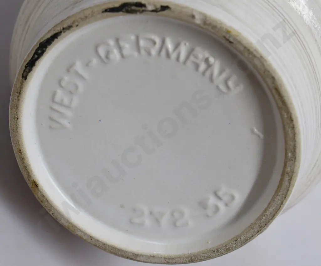 WEST GERMAN POTTERY JUG VASES Image 1++
