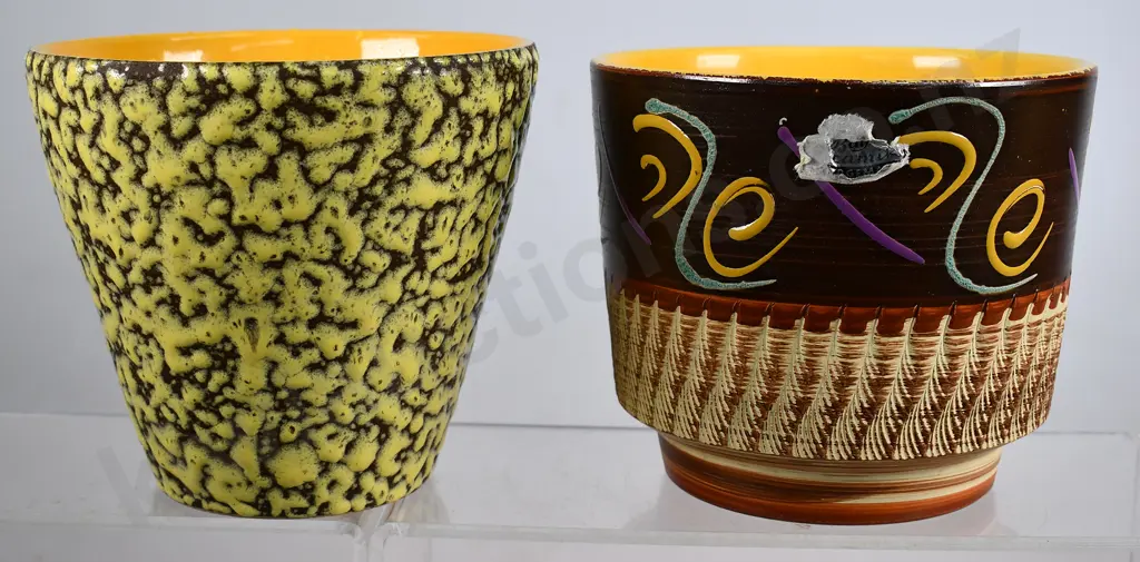 WEST GERMAN POTTERY PLANTER STYLE VASES Image 1++