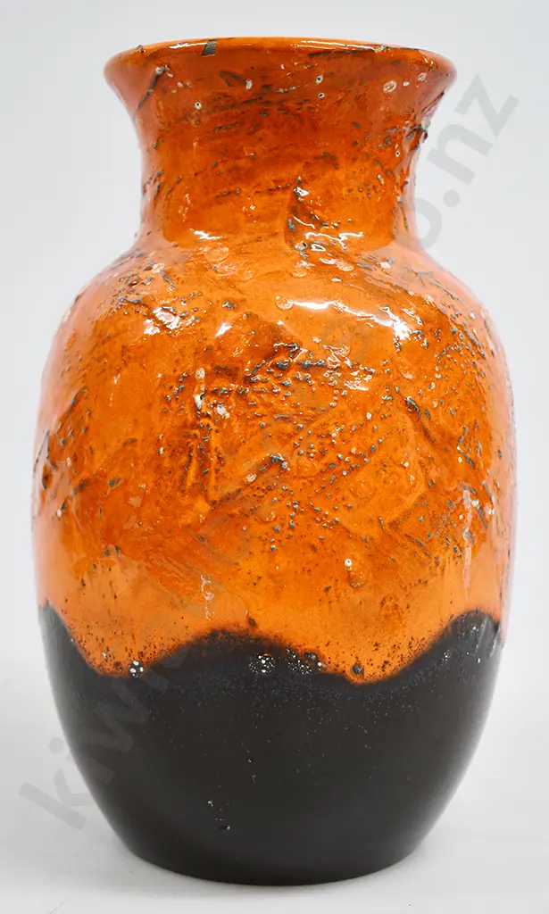 WEST GERMAN POTTERY VASE Image 1++