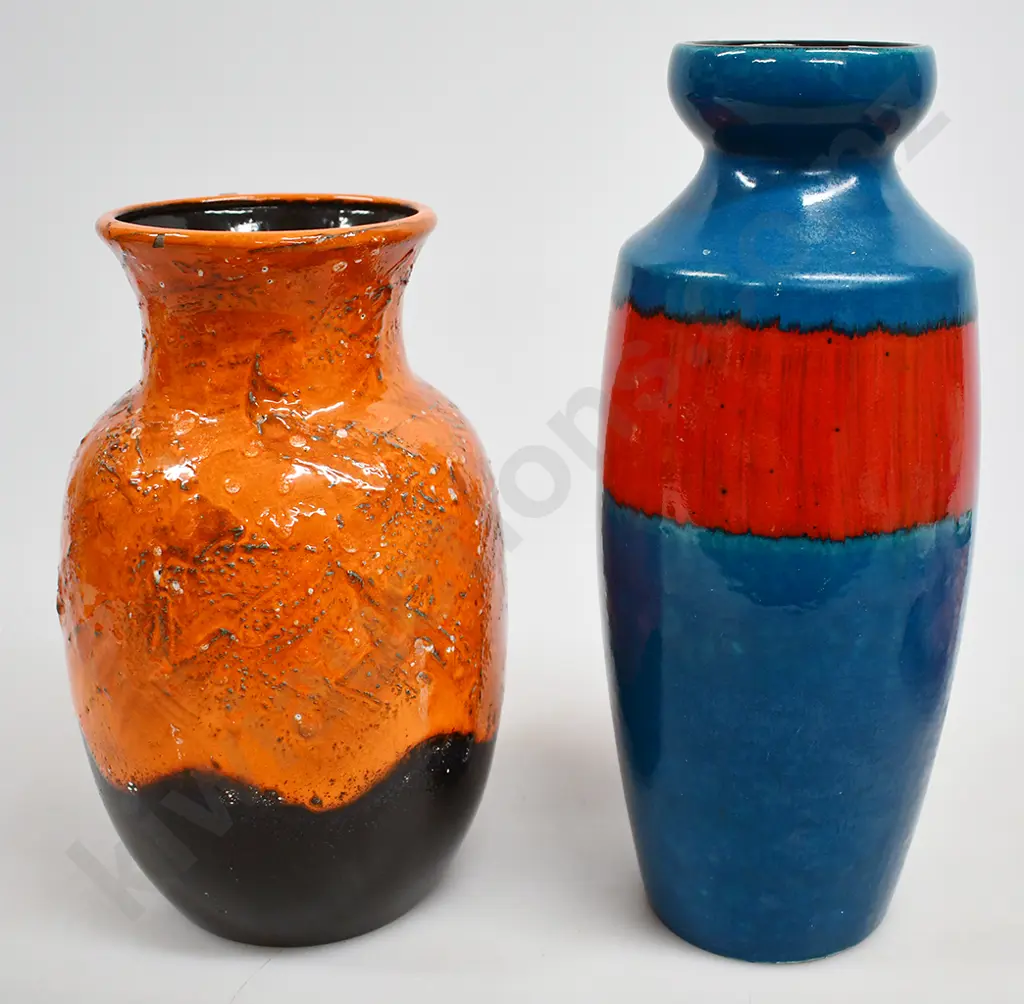 WEST GERMAN POTTERY VASE Image 1++