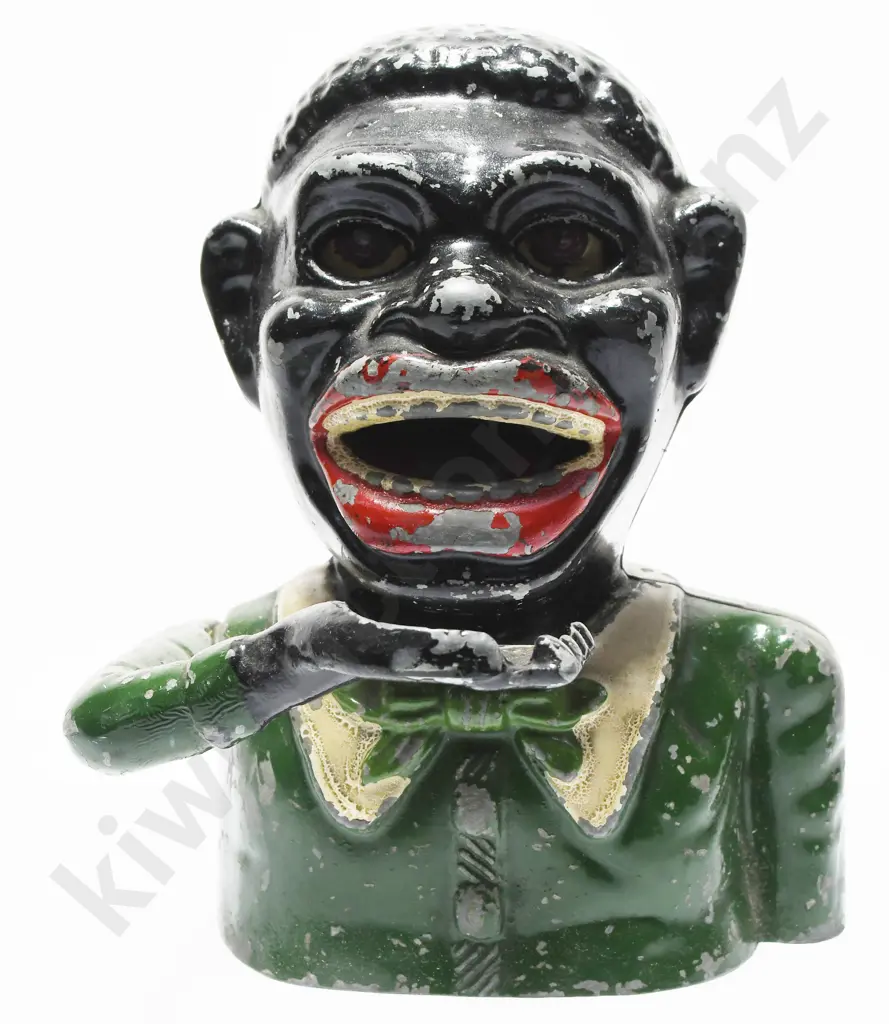 CHARACTER BOY MONEY BOX Image 1++