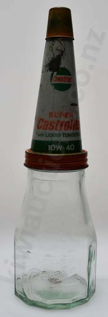 PINT CASTROL OIL BOTTLE Image 1++