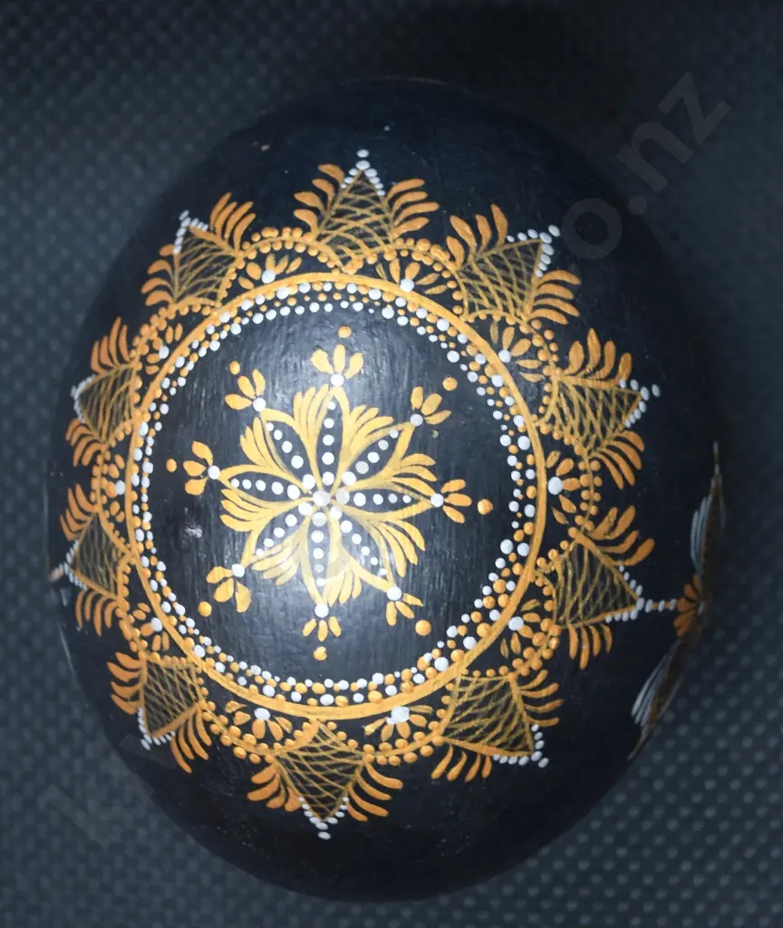 HAND PAINTED EMU EGG - 1906 Image 1++