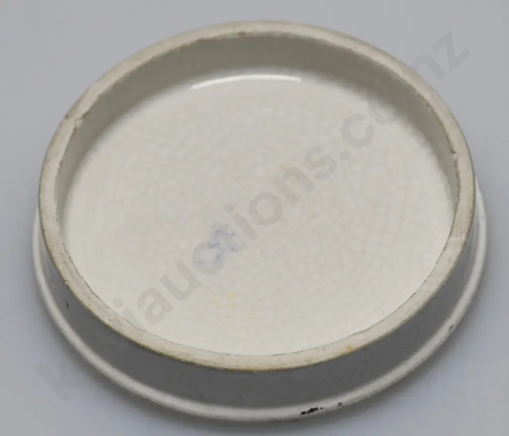 GENUINE RUSSIAN BEARS GREASE POT LID Image 1++