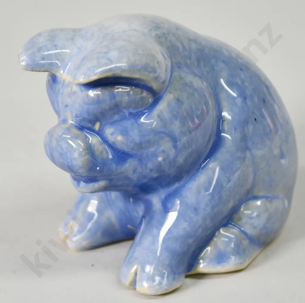 CROWN LYNN PIG Image 1++