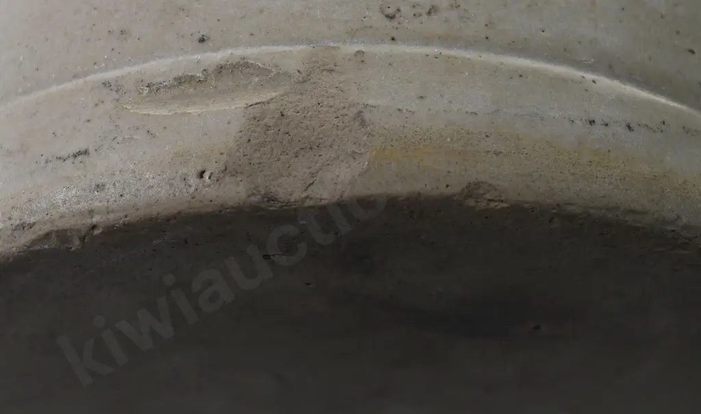 POSWILLO BLENHEIM STONE JAR Image 1++