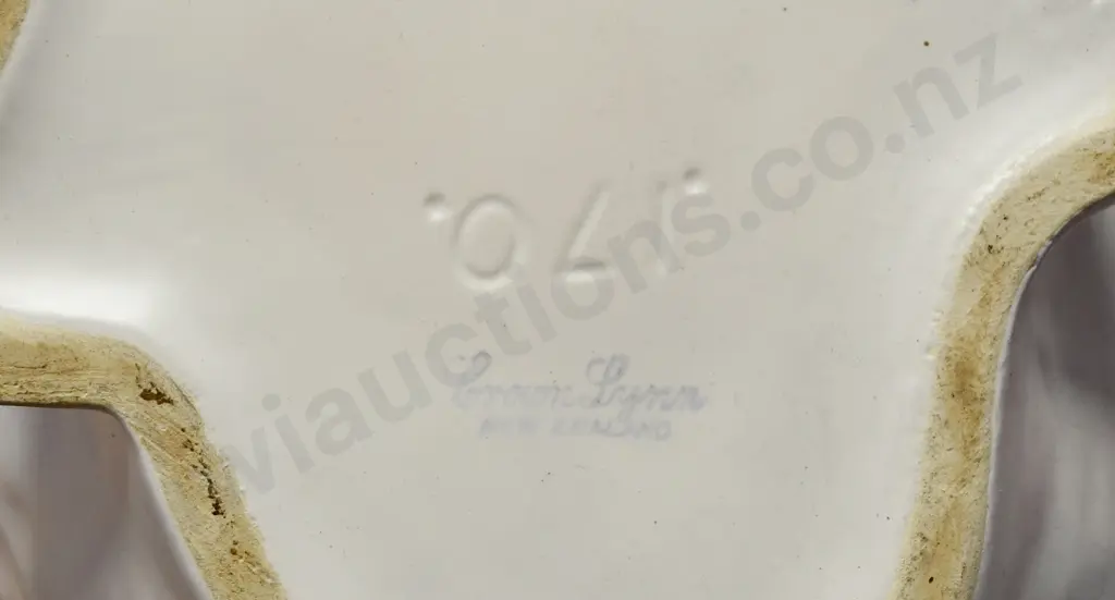 CROWN LYNN SWANS Image 1++