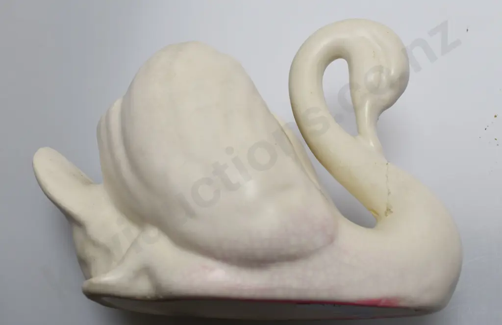 CROWN LYNN SWANS Image 1++