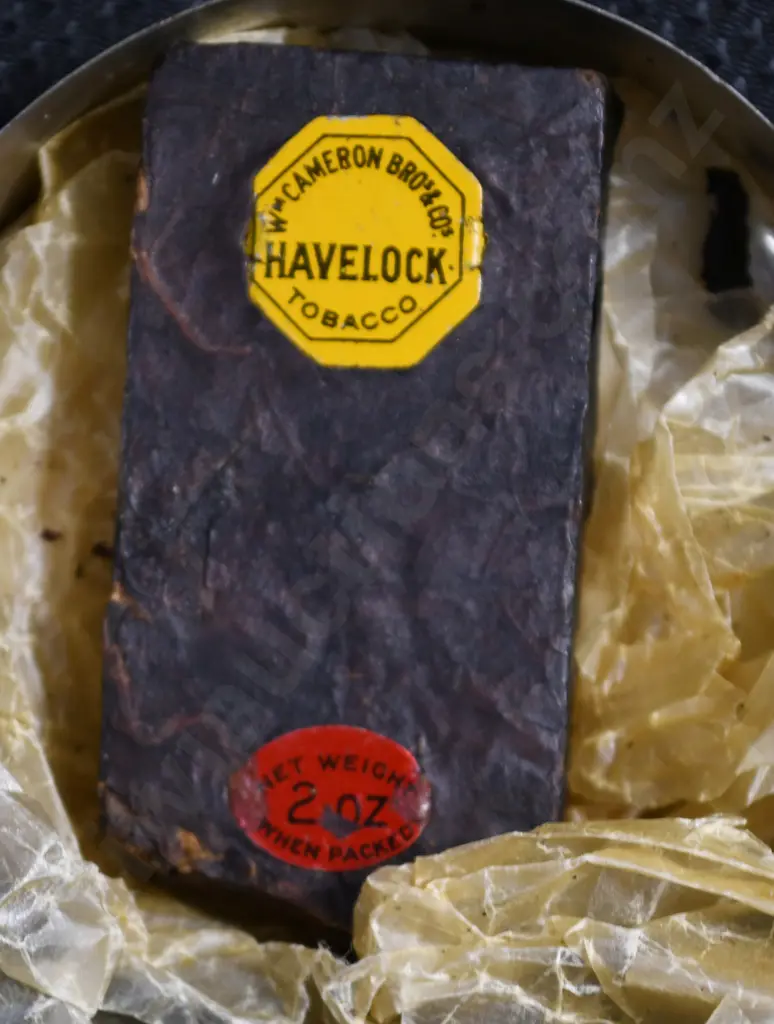 TOBACCO TINS Image 1++