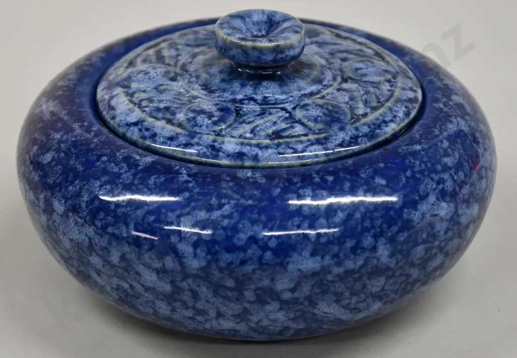 TEMUKA WARE LIDDED TRINKET POT Image 1++