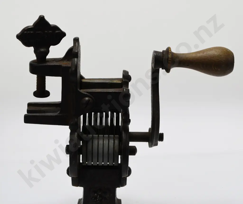 VINTAGE KITCHENALIA Image 1++