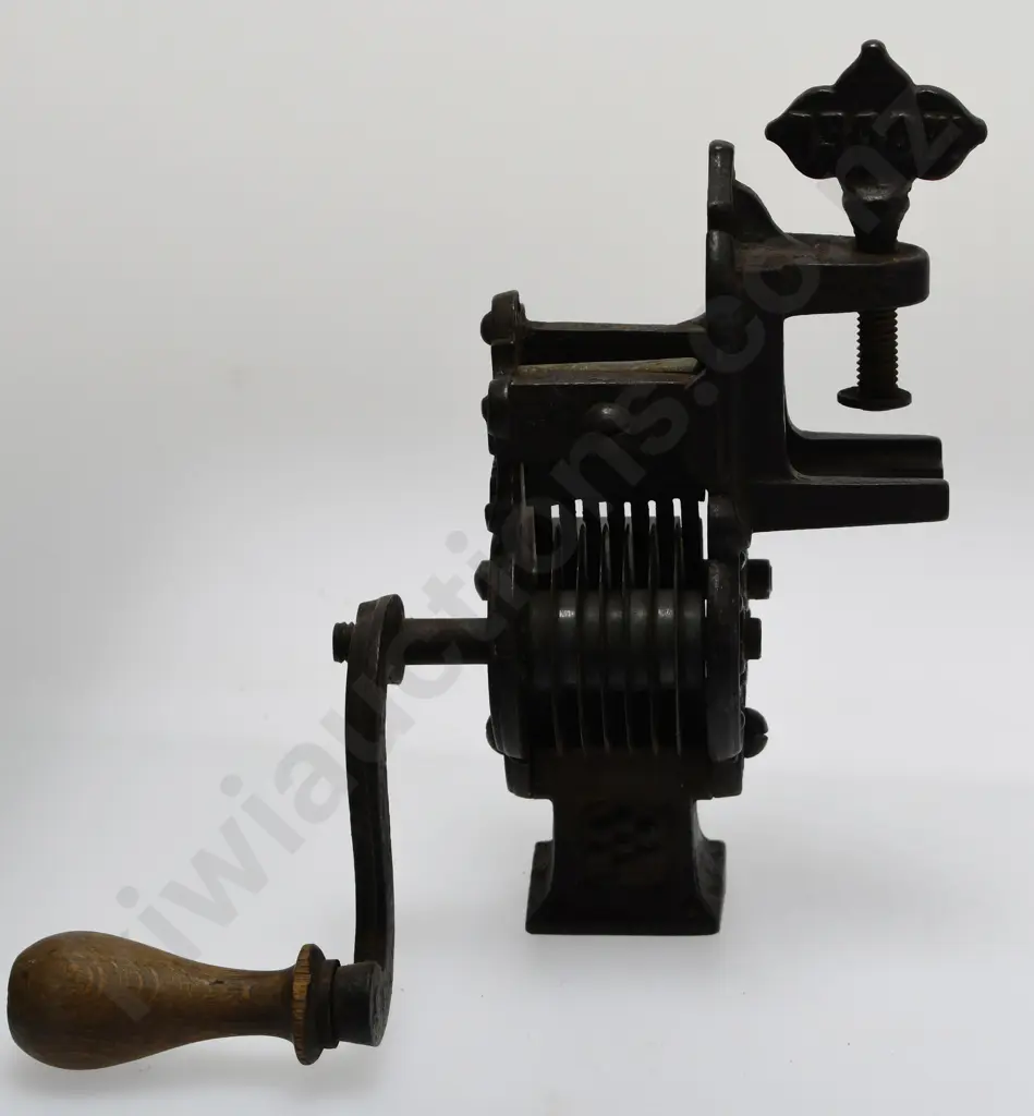 VINTAGE KITCHENALIA Image 1++