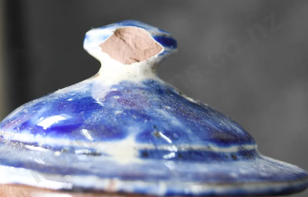 AMALGAMATED POTTERIES TEAPOT Image 1++