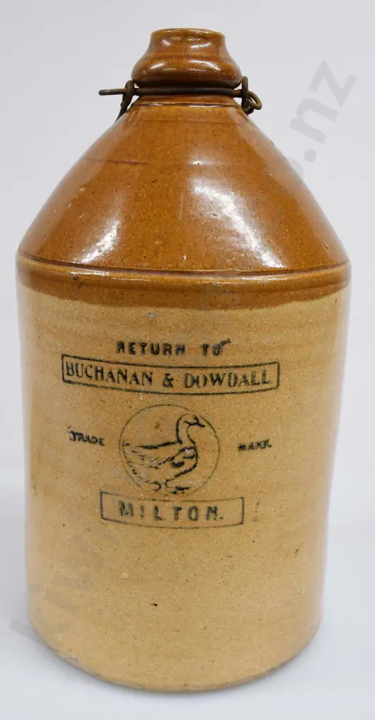 BUCHANAN & DOWDALL STONE JAR Image 1++