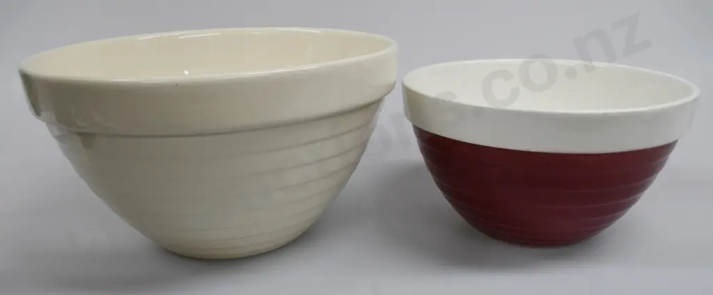 CROWN LYNN BOWLS Image 1++