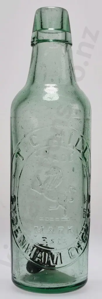 HILL LAMONT Image 1++