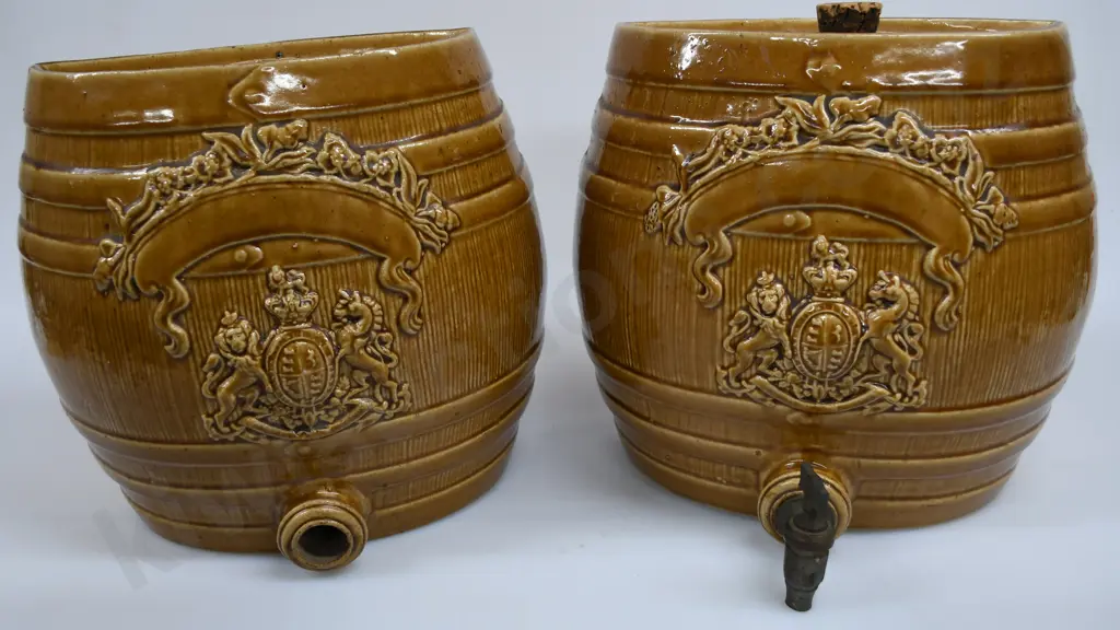 STONEWARE BARREL’S Image 1++