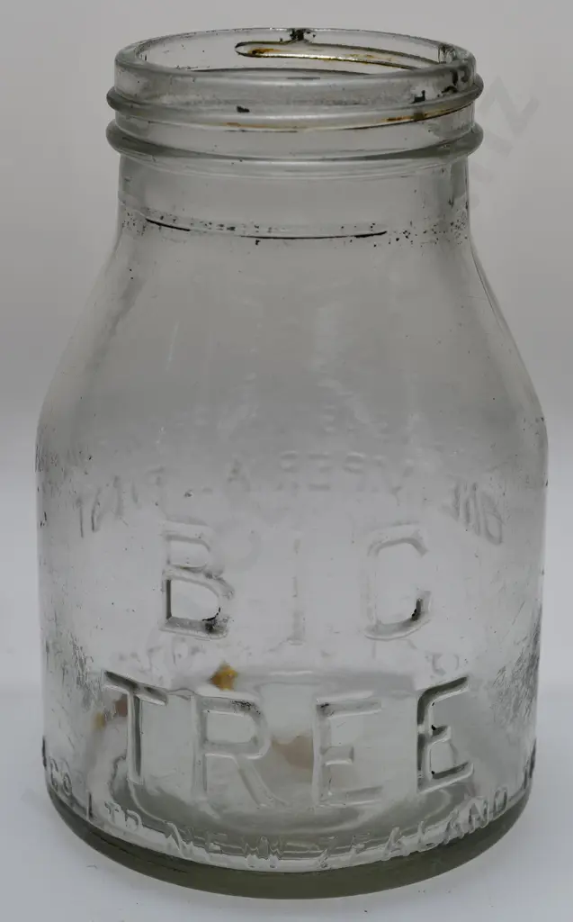 BIG TREE OIL BOTTLE Image 1++