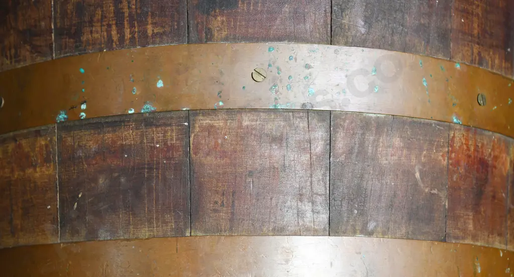 WOODEN MILK PAIL Image 1++