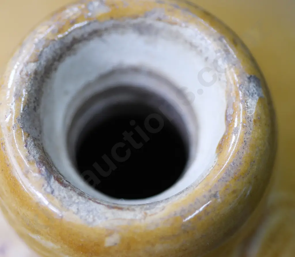 BARDEN STONE JAR Image 1++