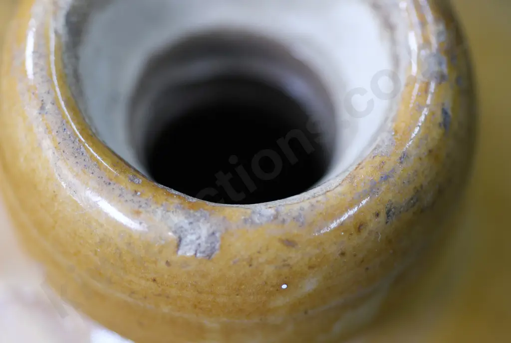 BARDEN STONE JAR Image 1++