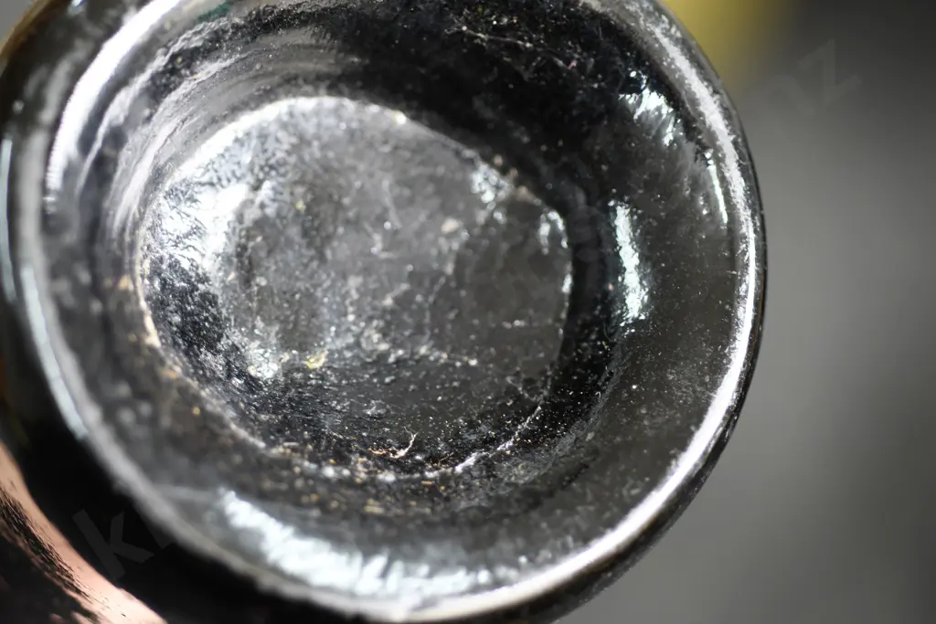 SEALED WINE W Image 1++