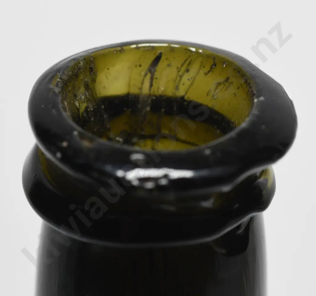 SEALED WINE W Image 1++