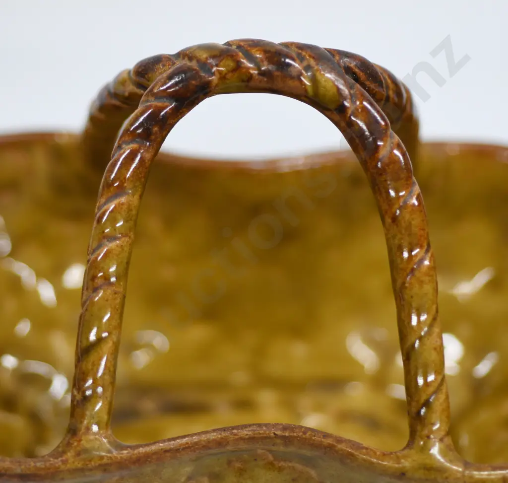 LUKE ADAMS BASKET Image 1++