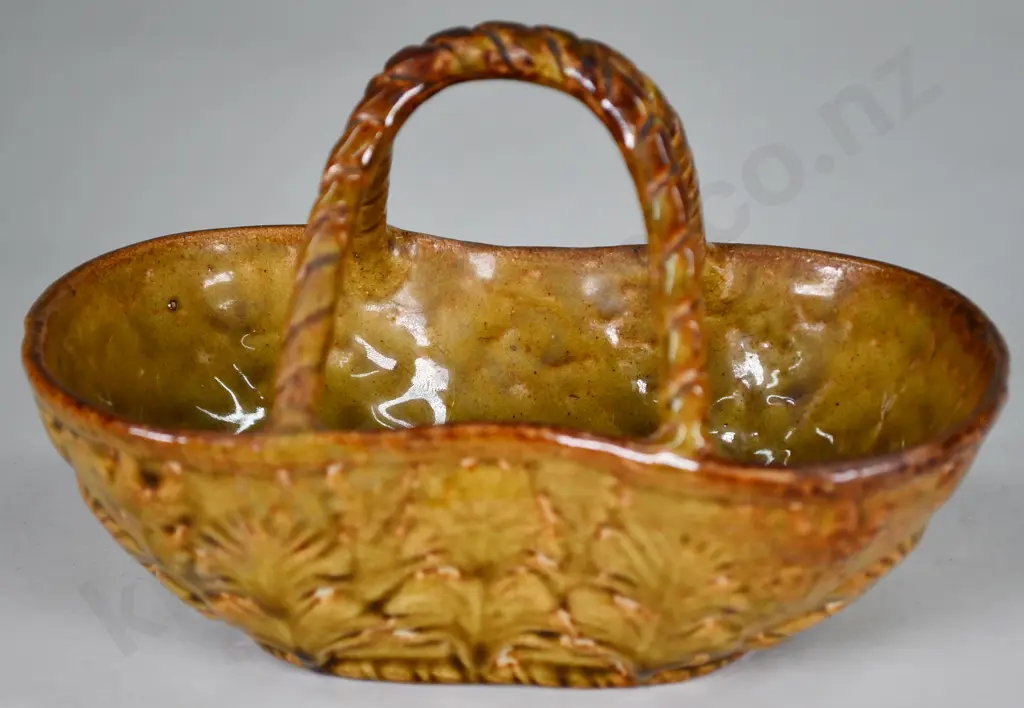 LUKE ADAMS BASKET Image 1++