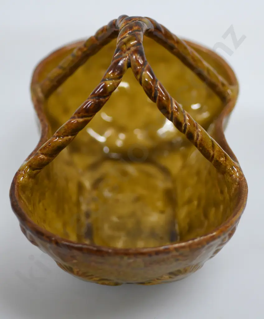 LUKE ADAMS BASKET Image 1++