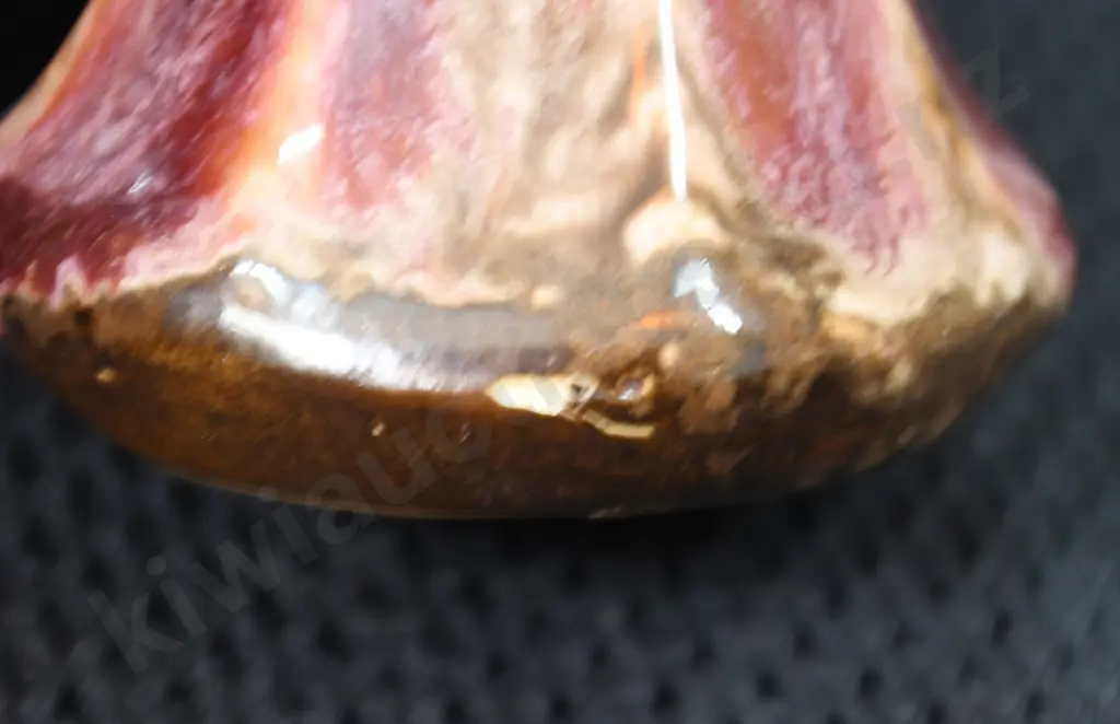 CROWN LYNN SALT/PEPPER Image 1++