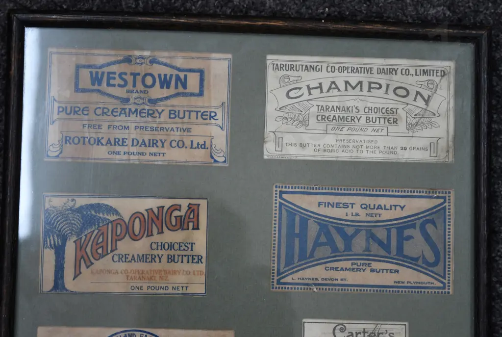 TARANAKI BUTTER ADVERTISING LABELS Image 1++
