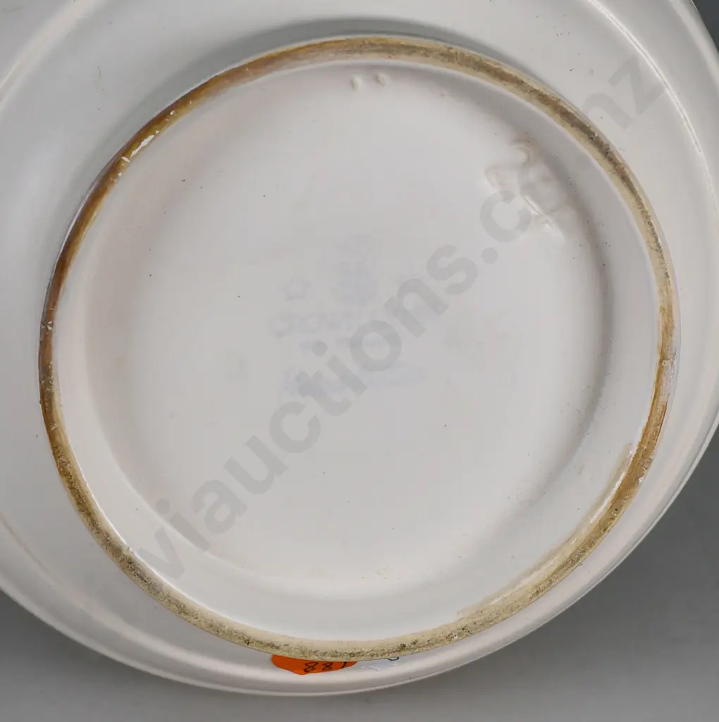 CROWN LYNN VASE Image 1++