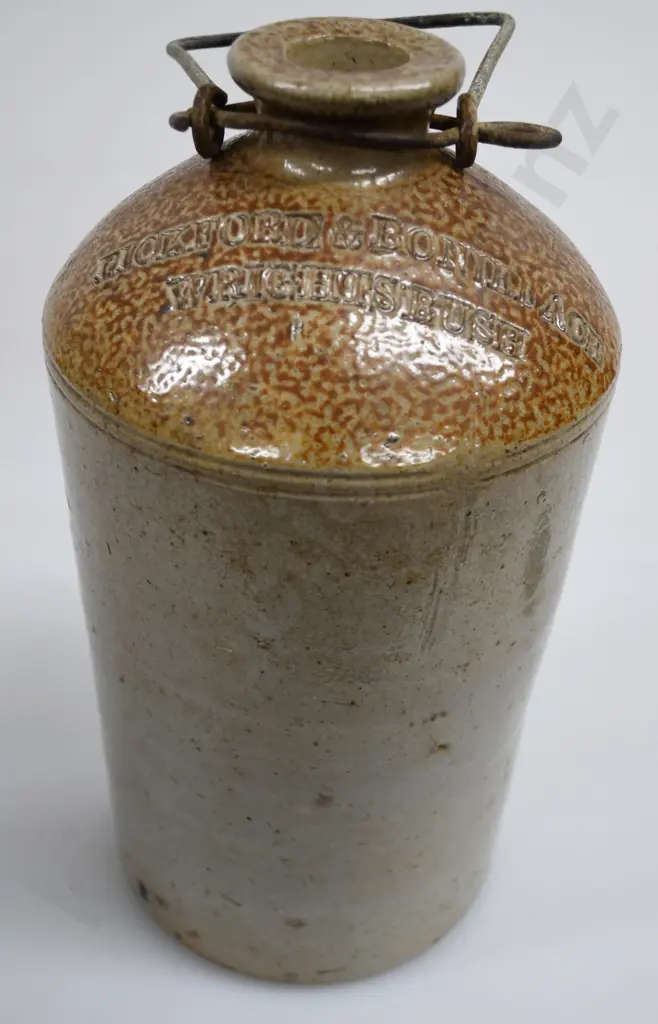 McNAREY STORE JAR Image 1++