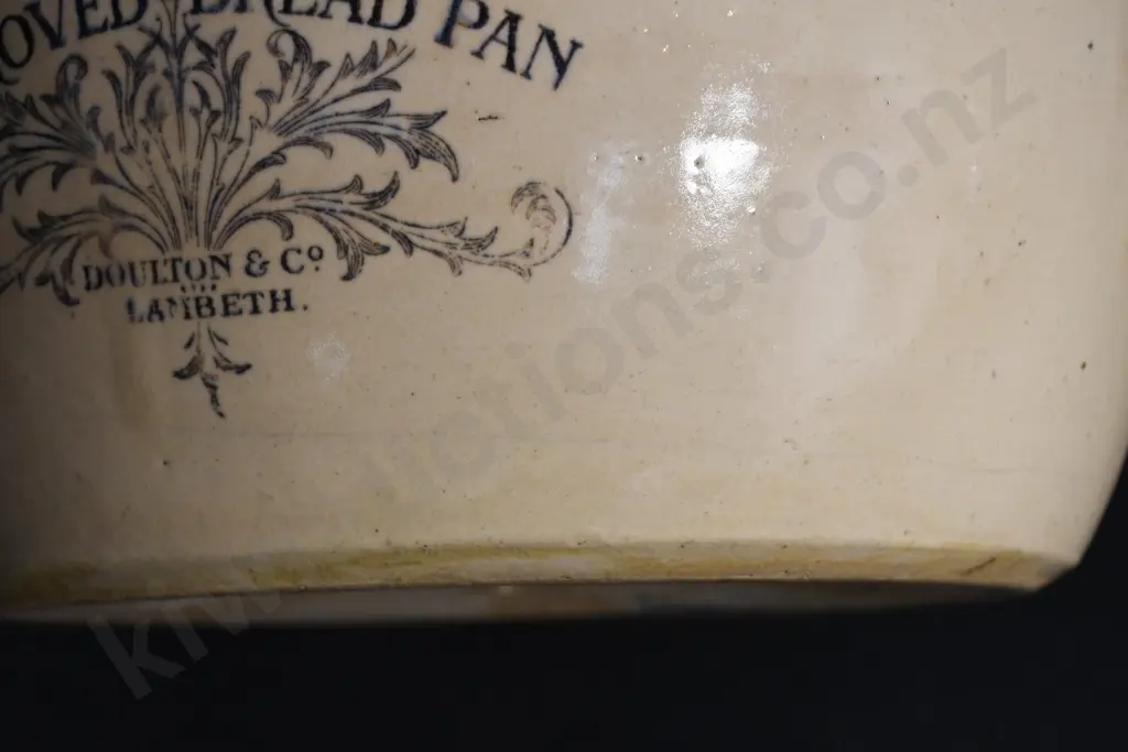DOULTON BREAD PAN Image 1++