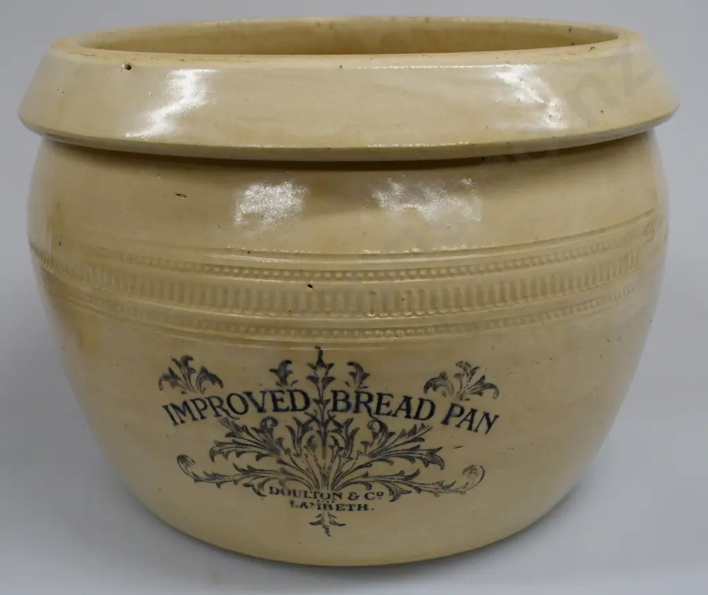 DOULTON BREAD PAN Image 1++
