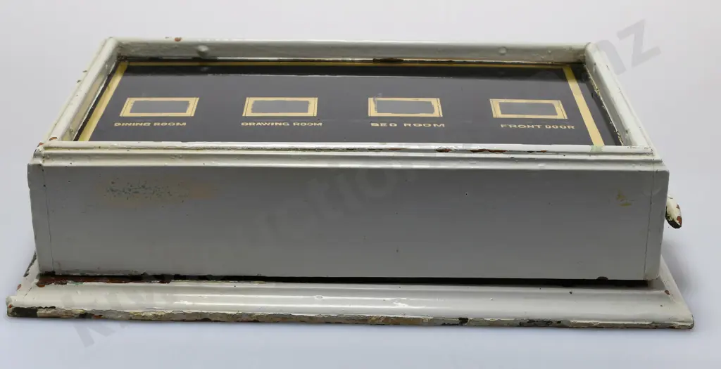 MAIDS CALLING Image 1++