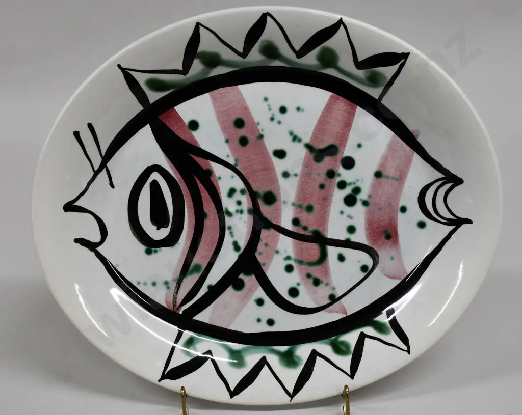 FRANK CARPAY CROWN LYNN PLATTER Image 1++