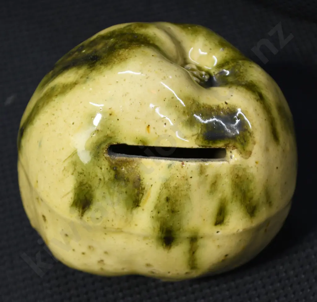 LUKE ADAMS APPLE MONEY BOX Image 1++