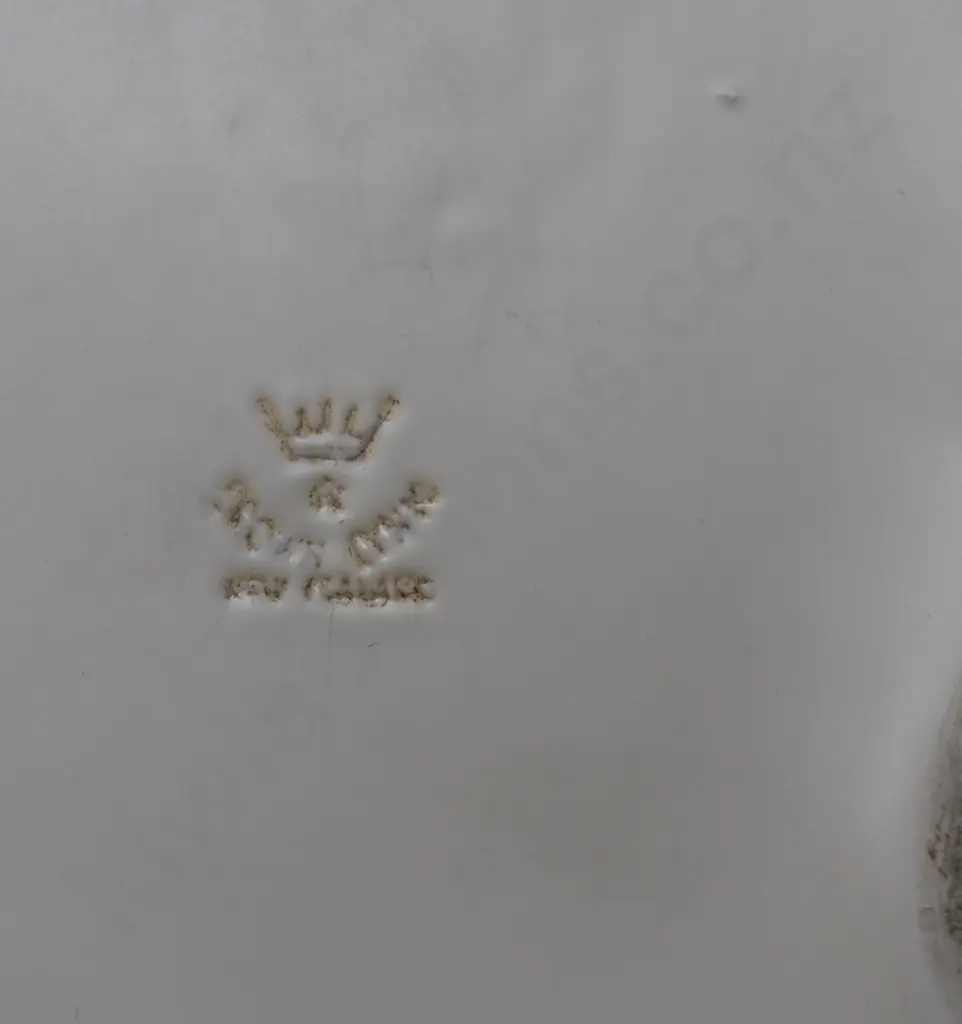 CROWN LYNN LARGE SWAN Image 1++