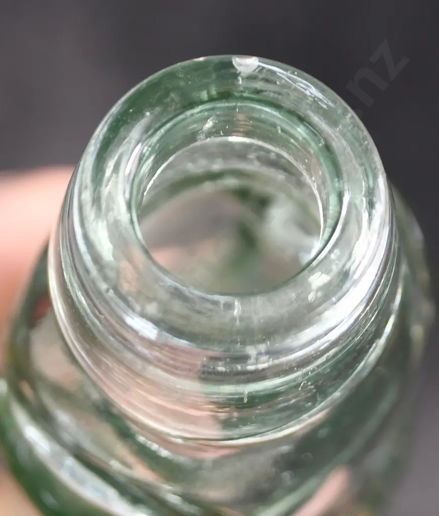 THOMSON LEWIS WELLINGTON GREEN MARBLE CODD Image 1++