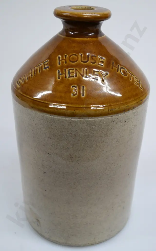 WHITE HOUSE HENLEY STONE JAR Image 1++