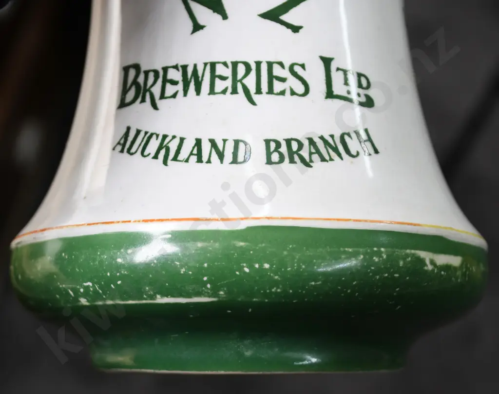 LION BREWERY AUCKLAND ADVERTISING WATER JUG Image 1++