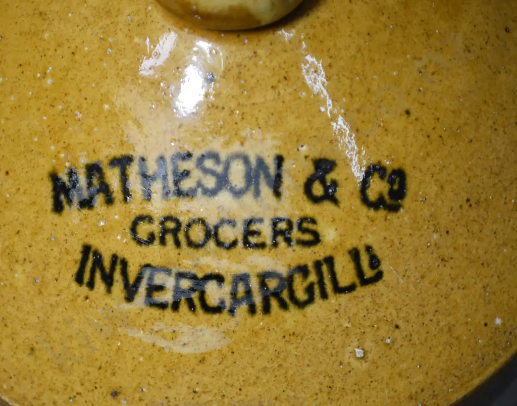 MATHERSON INVERCARGILL STORE JAR Image 1++